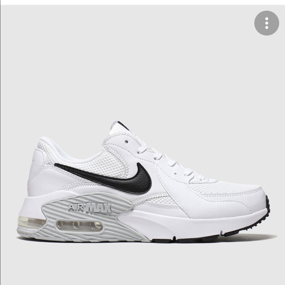 Women’s Nike Air Excee